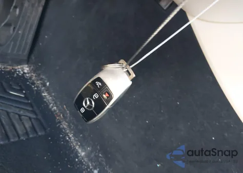 2017 Mercedes-Benz E 300 4Matic from USA, damaged, VIN WDDZF4KB4HA010621